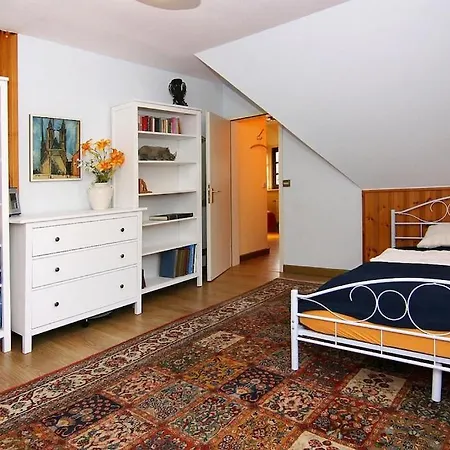 Cottage,